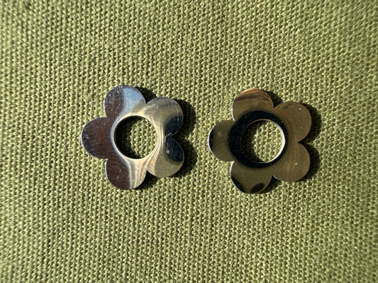 Stainless steel flower