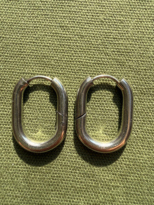 Stainless steel hoops