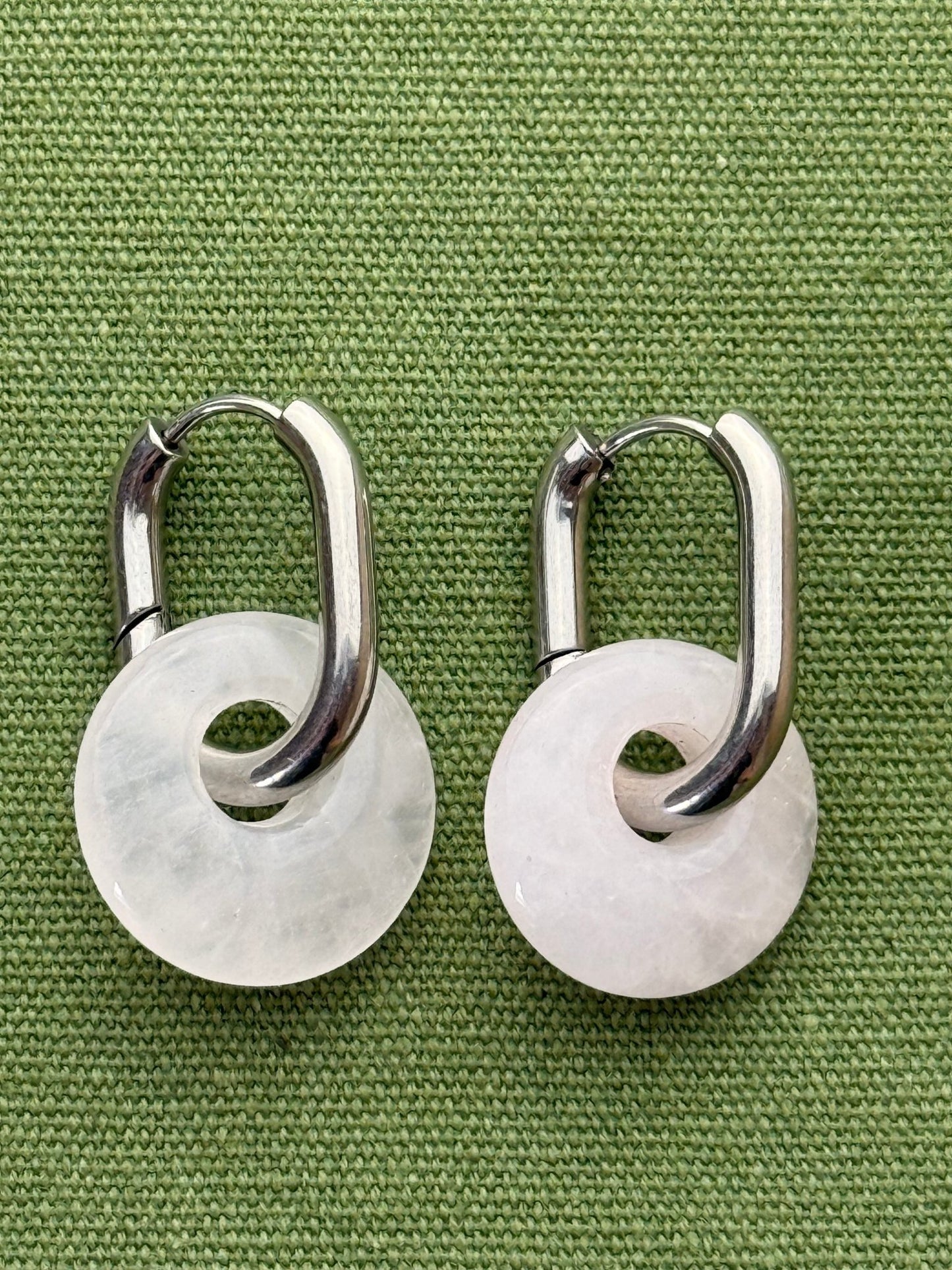 Donat hoops - offset circle - rise quartz - Pig&Beads