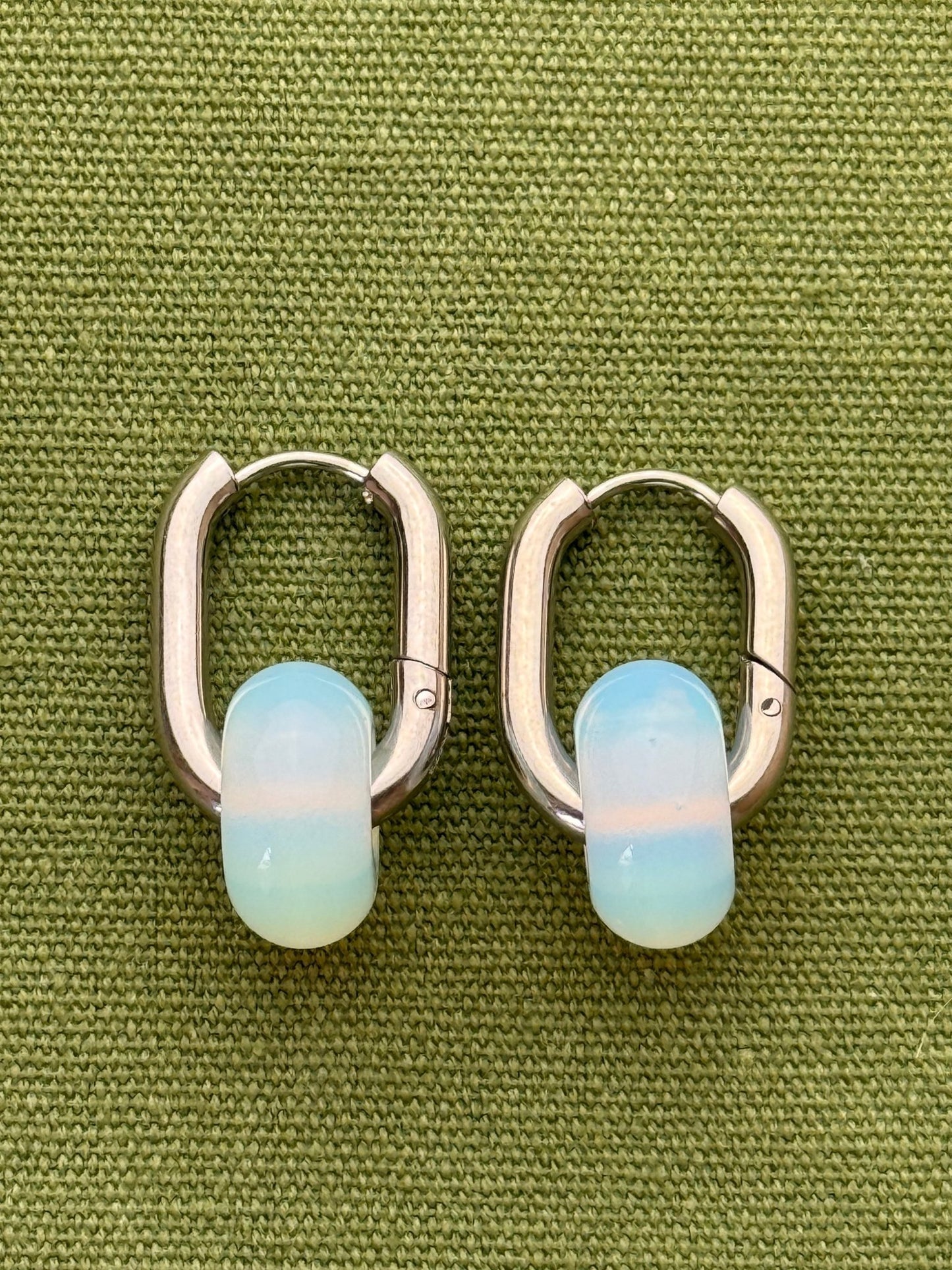 Donat hoops - small stone - opal - Pig&Beads