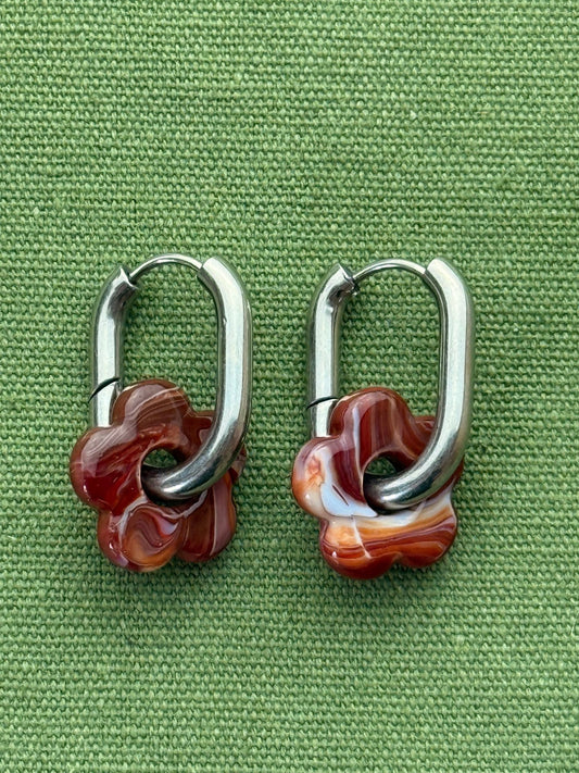 Glass flower silver stainless steel earrings - Pig&Beads