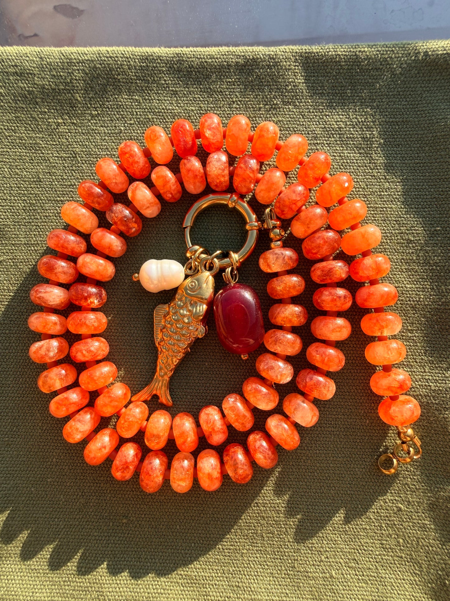 Stone necklace Eleanor