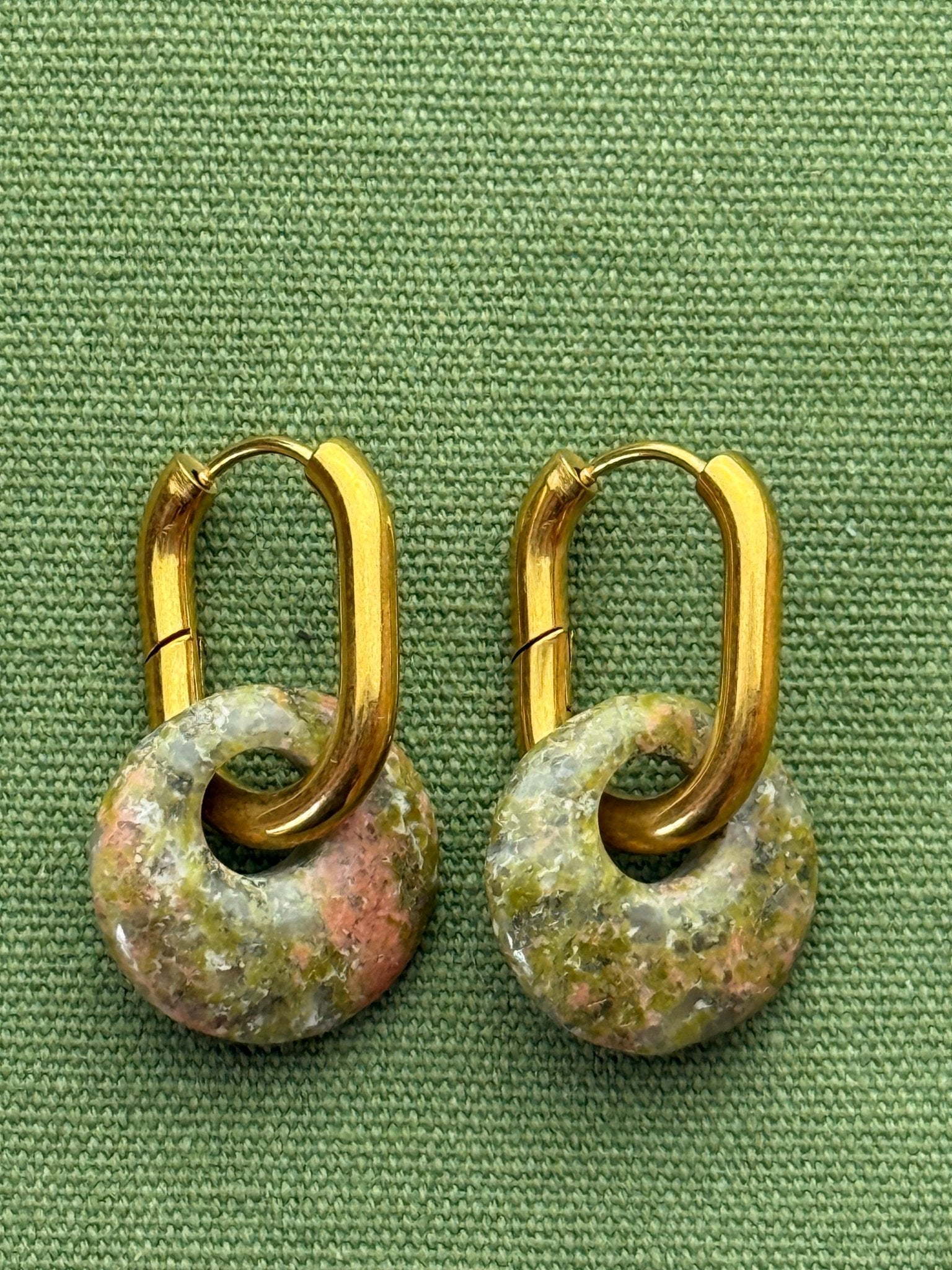 Donat hoops - offset circle - unakite - Pig&Beads