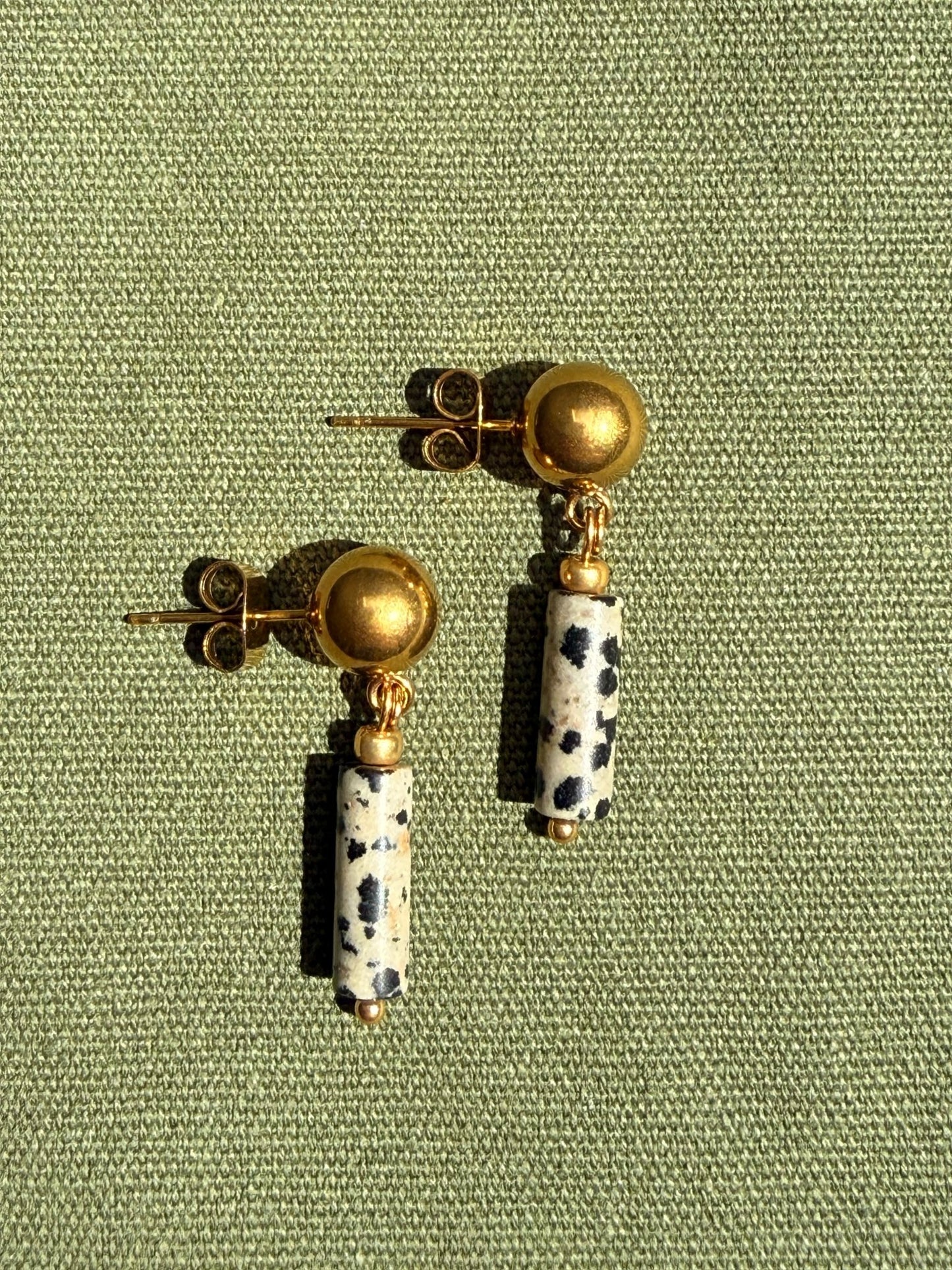 Minimalist stainless steel earrings with jasper - Pig&Beads