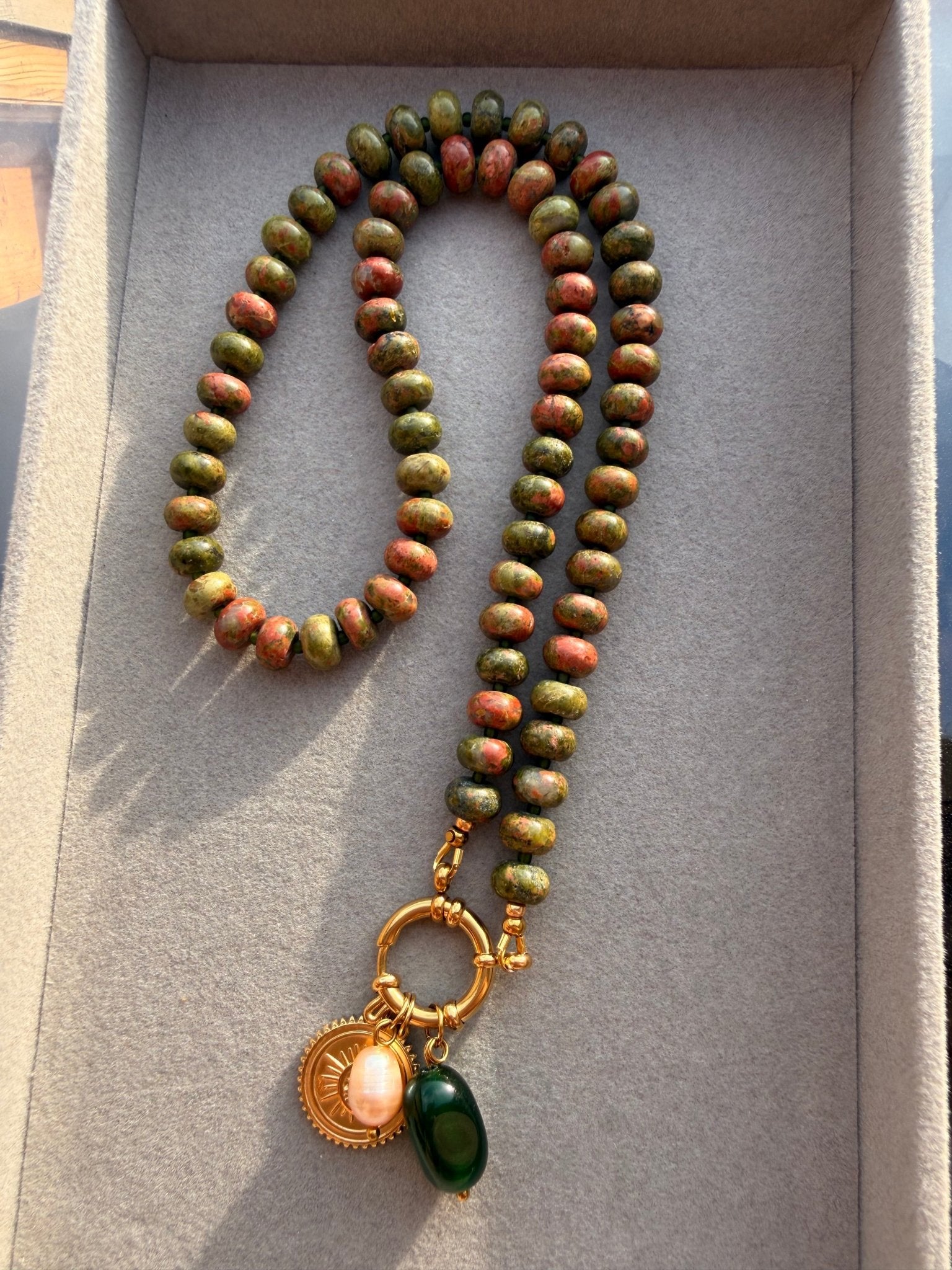 Stone necklace Alice - Pig&Beads