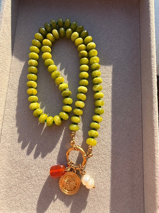 Stone necklace Amelia - Pig&Beads