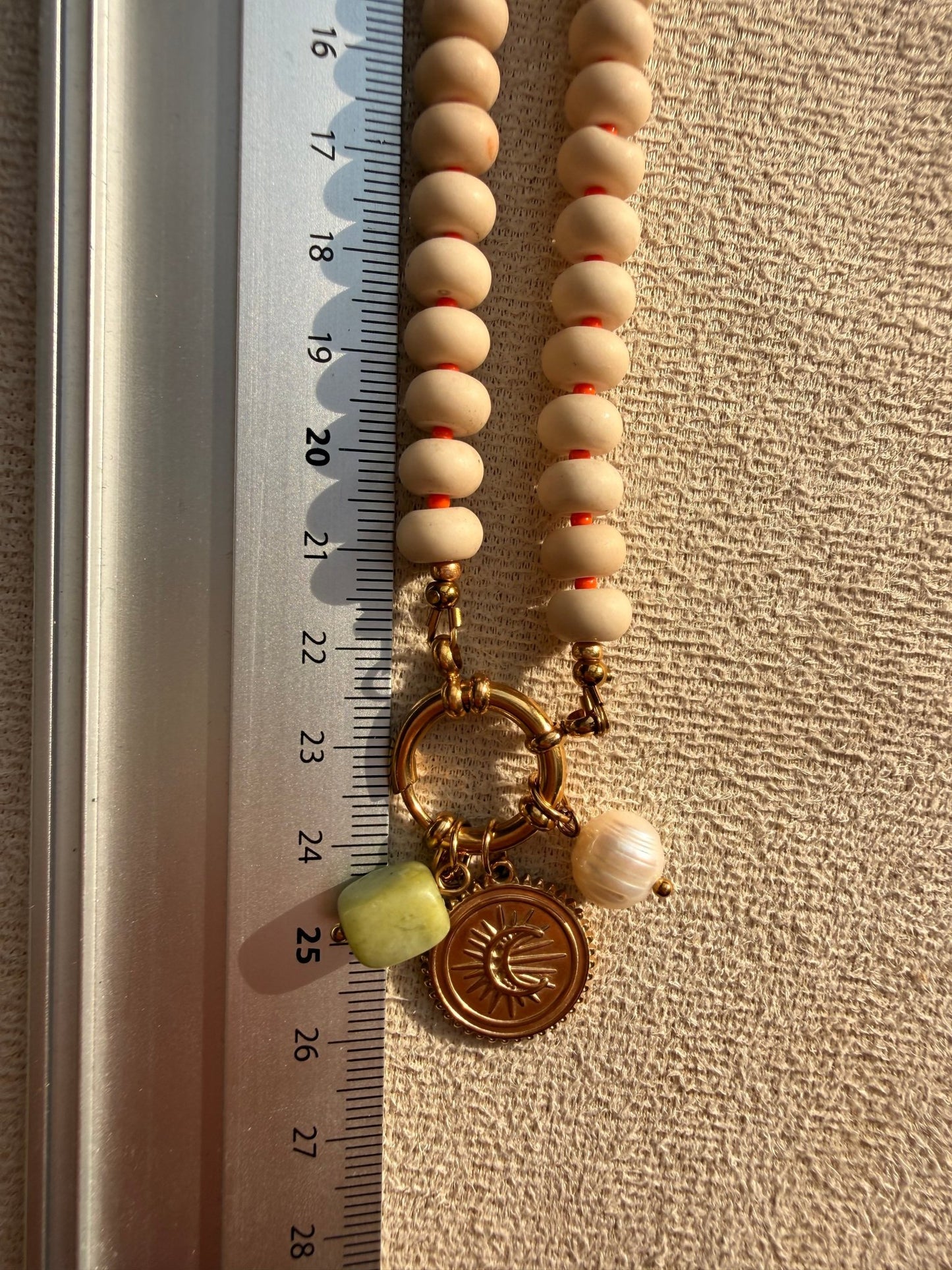 Stone necklace Isabella - Pig&Beads